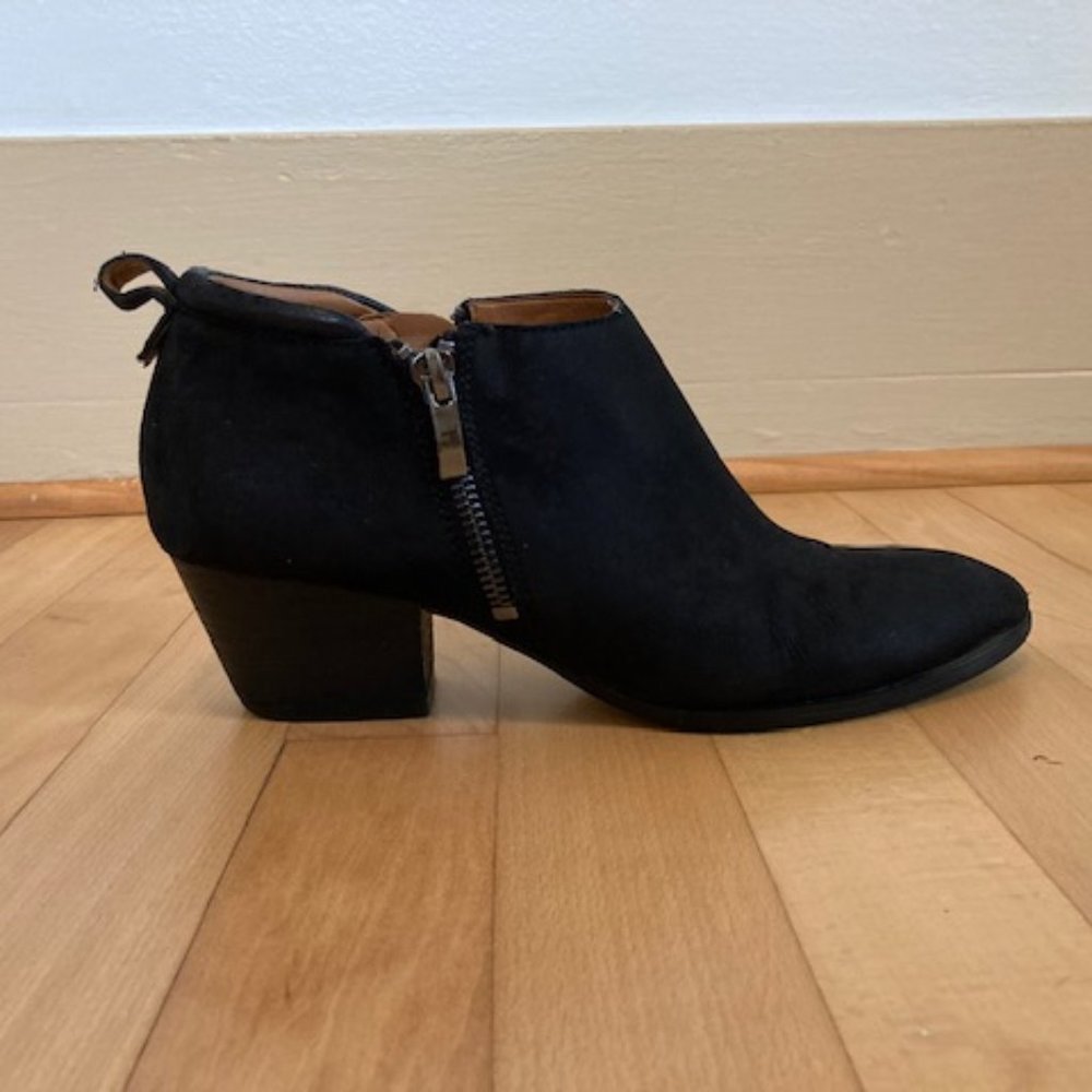 Franco Sarto black zipper booties